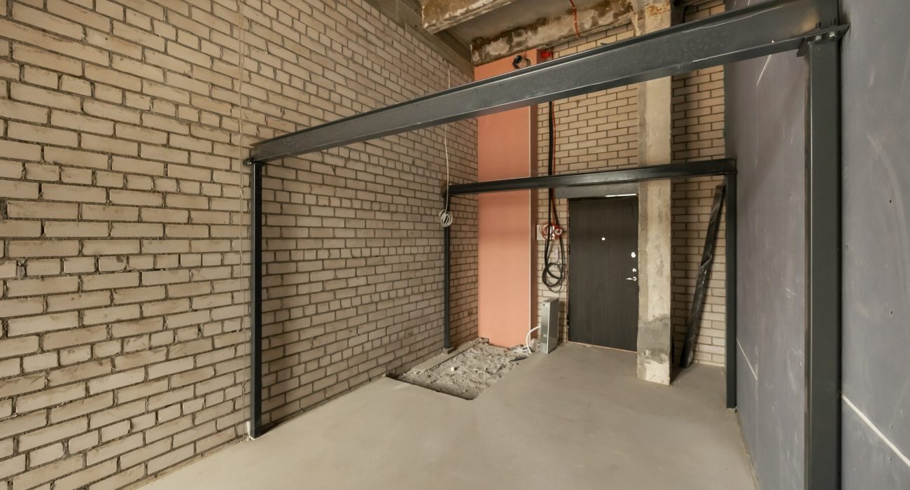 3N8A0202-HDR-249